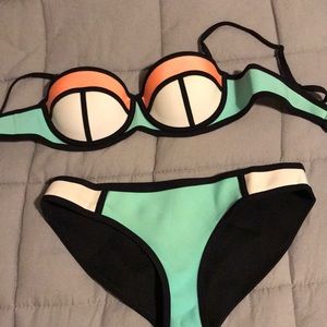 TRIANGL swimsuit size small
